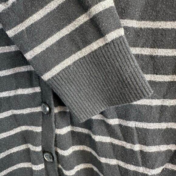 Gap Black and White Stripe V Neck Button Front Sweater Womens Size Large - Picture 7 of 16